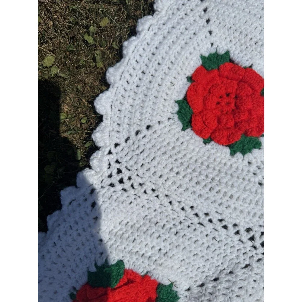 Handmade Large Throw AFGHAN CROCHET ROSE TILE DESIGN Vintage Great Condition